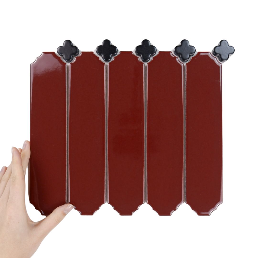 plytka-cecile-robin-polysk-z-czarna-koniczyna